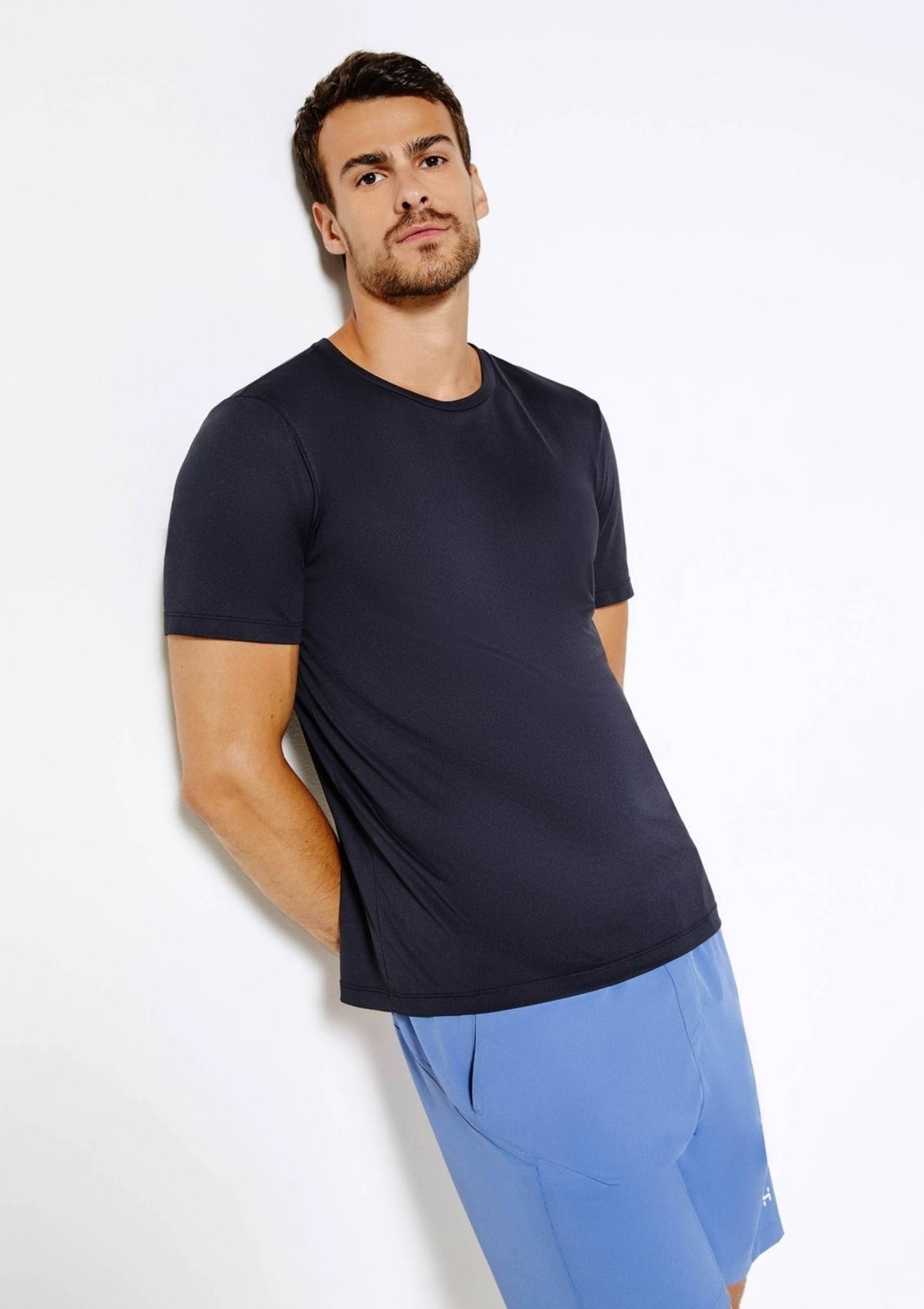 Vista 3 Camiseta Esportiva Masculina Manga Curta Com Refletivo Easy Care Hering azul Hering azul