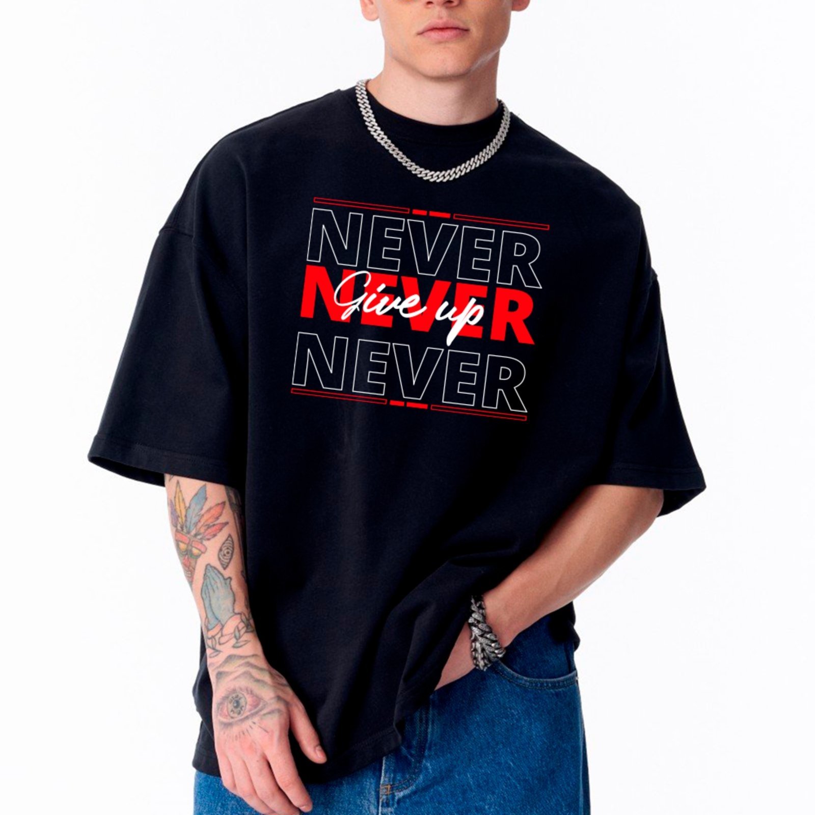 Camiseta Ousy Frase Positiva Never Give Up Oversized Unissex Preto