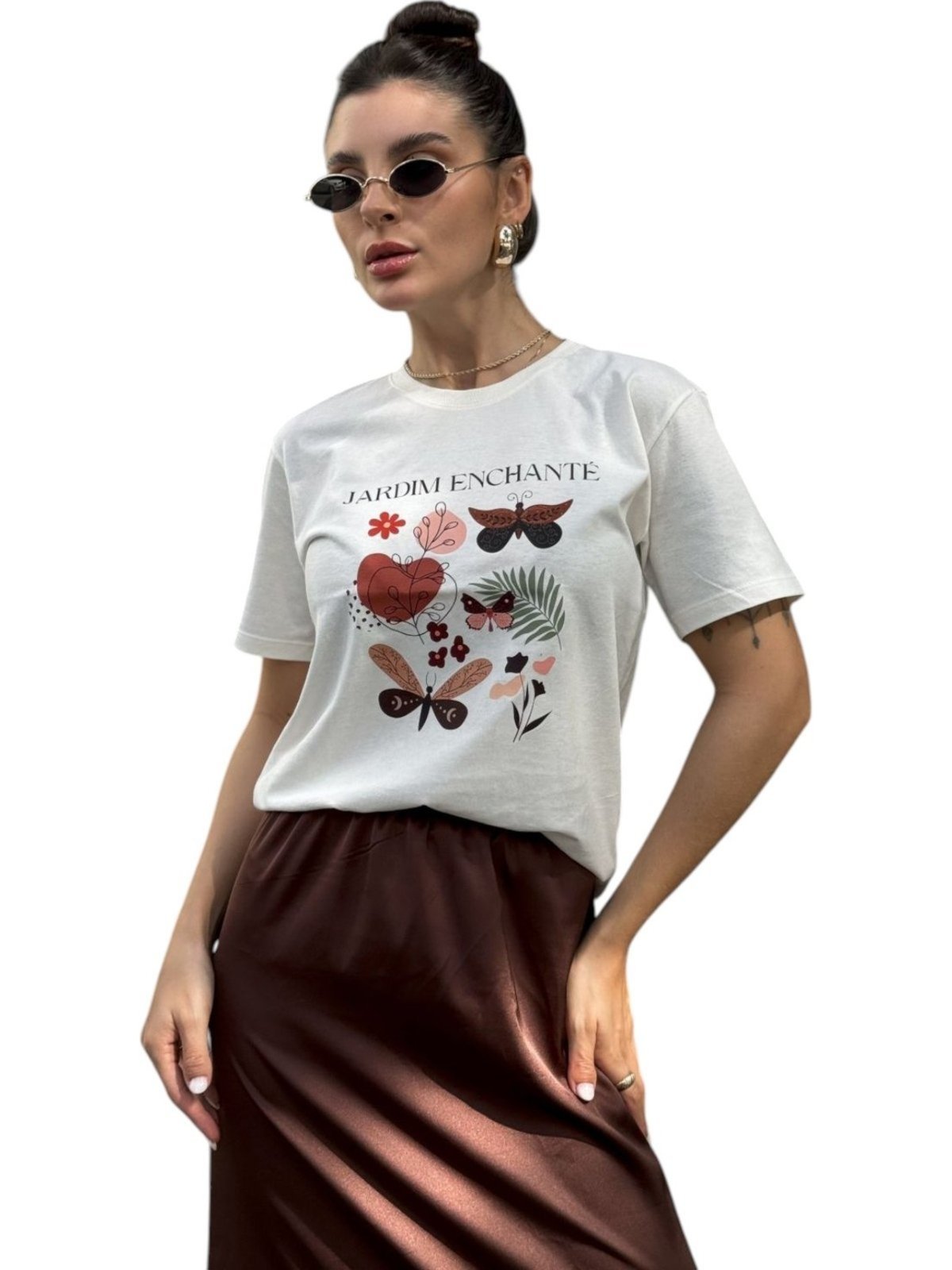 Camiseta Cianitas Off Estampa Jardim Enchanté