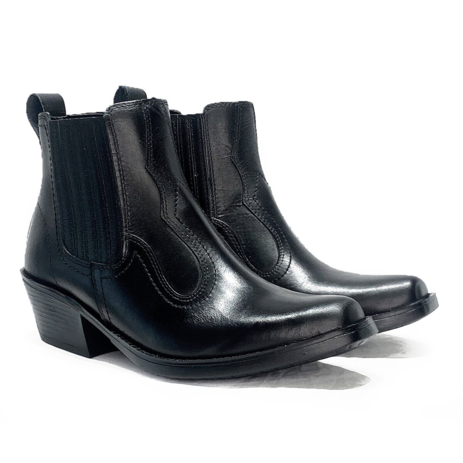 Bota Country Masculina Bico Fino em Couro Preto com Solado Costurado Kapell