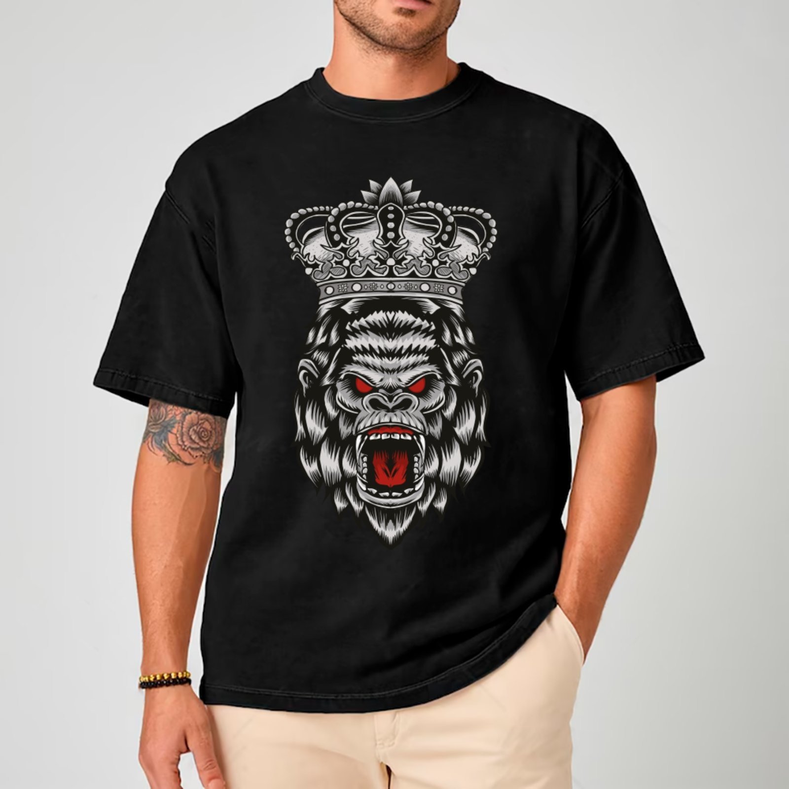 Vista 2 Camiseta Ousy Unissex Streetwear Gorila Coroado Estampa Exclusiva Oversized branco ousy branco