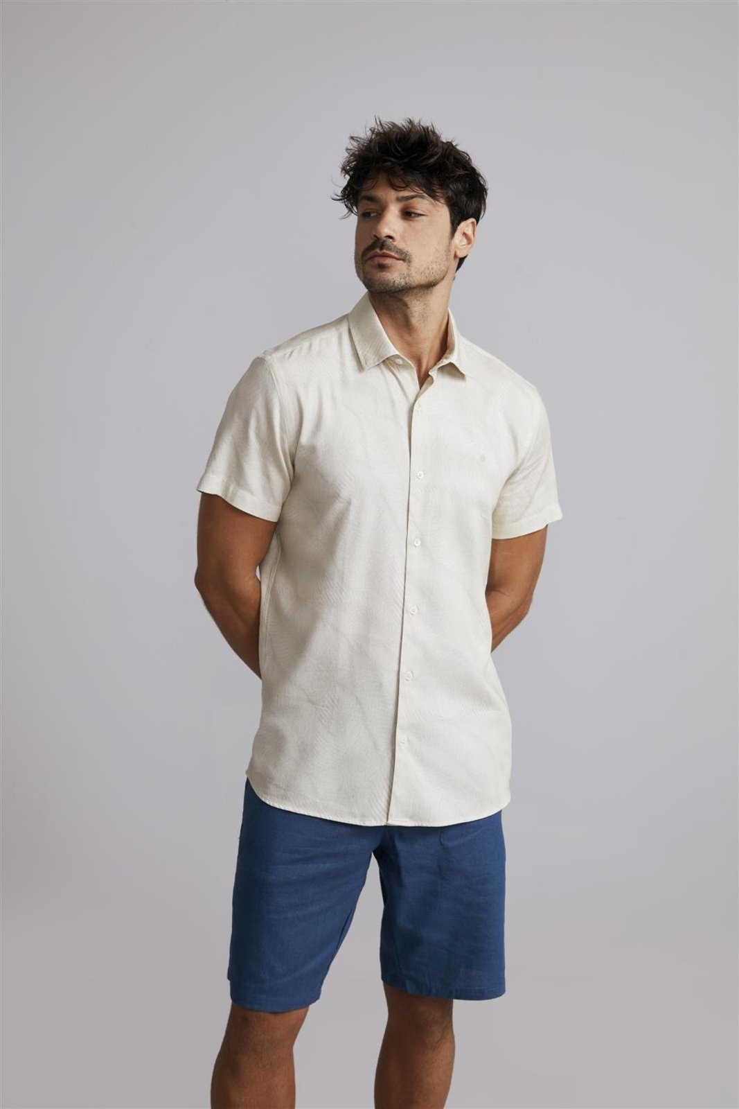 HIGHSTIL Camisa Manga Curta Lisa Slim Fit - Bege
