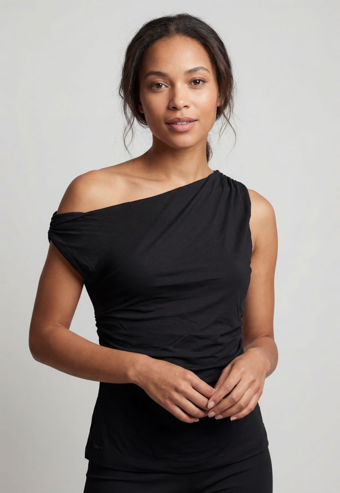Vista 2 Blusa Feminina Colcci Decote Assimétrico Preta preto Colcci preto