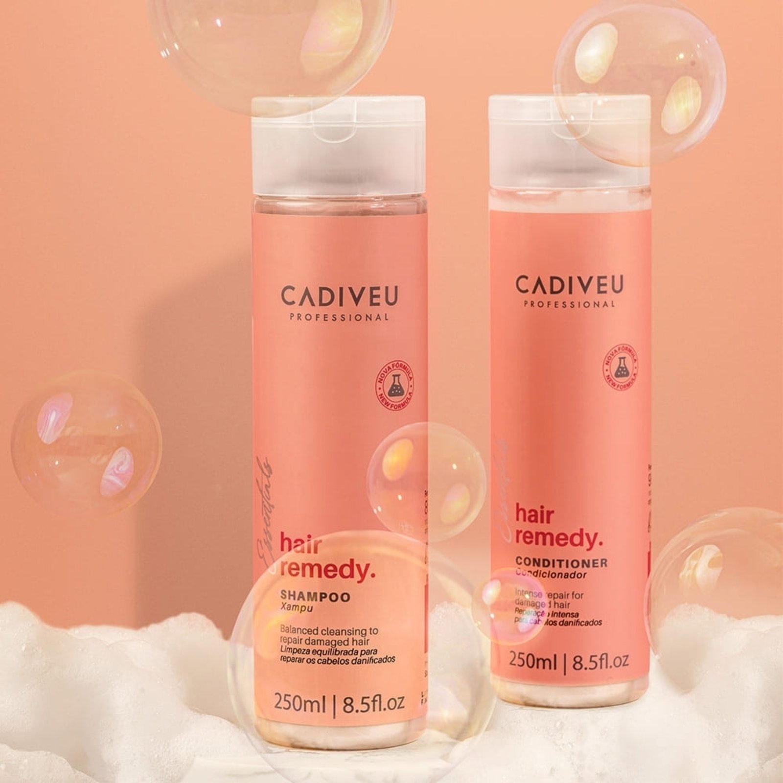 Vista 3 Kit Cadiveu Professional Hair Remedy Shampoo Condicionador (2 produtos) multicolorido Cadiveu Professional multicolorido