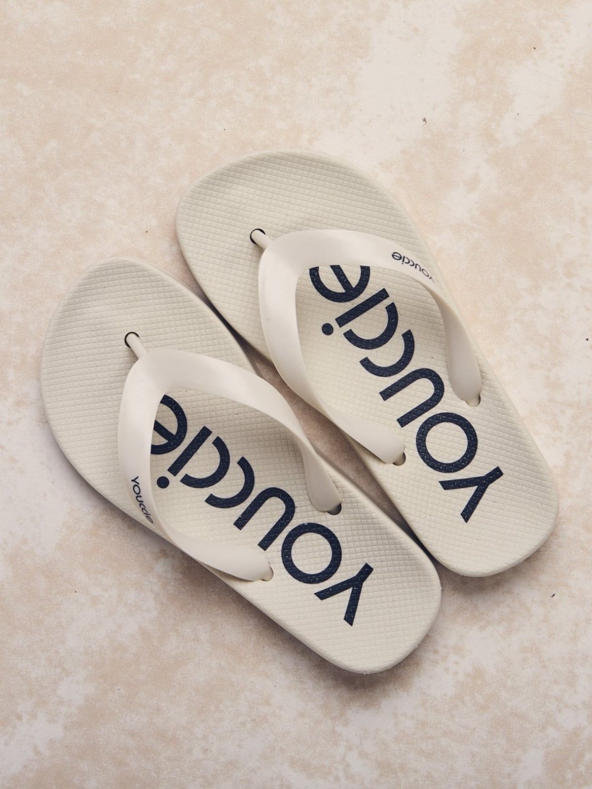Infantil - Chinelo Off White Flip Básico Youccie