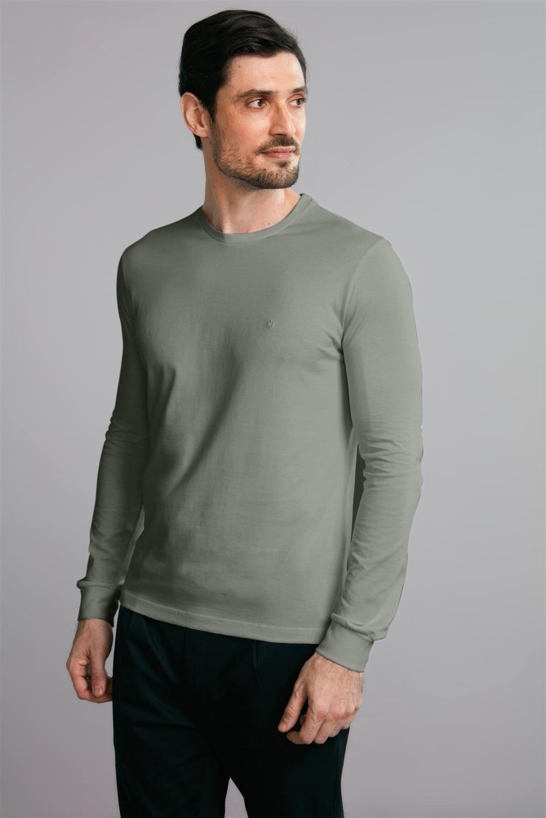 HIGHSTIL Camiseta Manga Longa Premium Malha Slim Fit – Verde Escuro