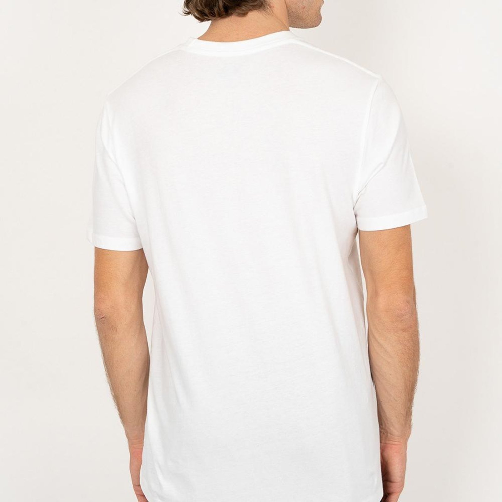 Camiseta Quiksilver Arched Type SM26 Masculina Branco