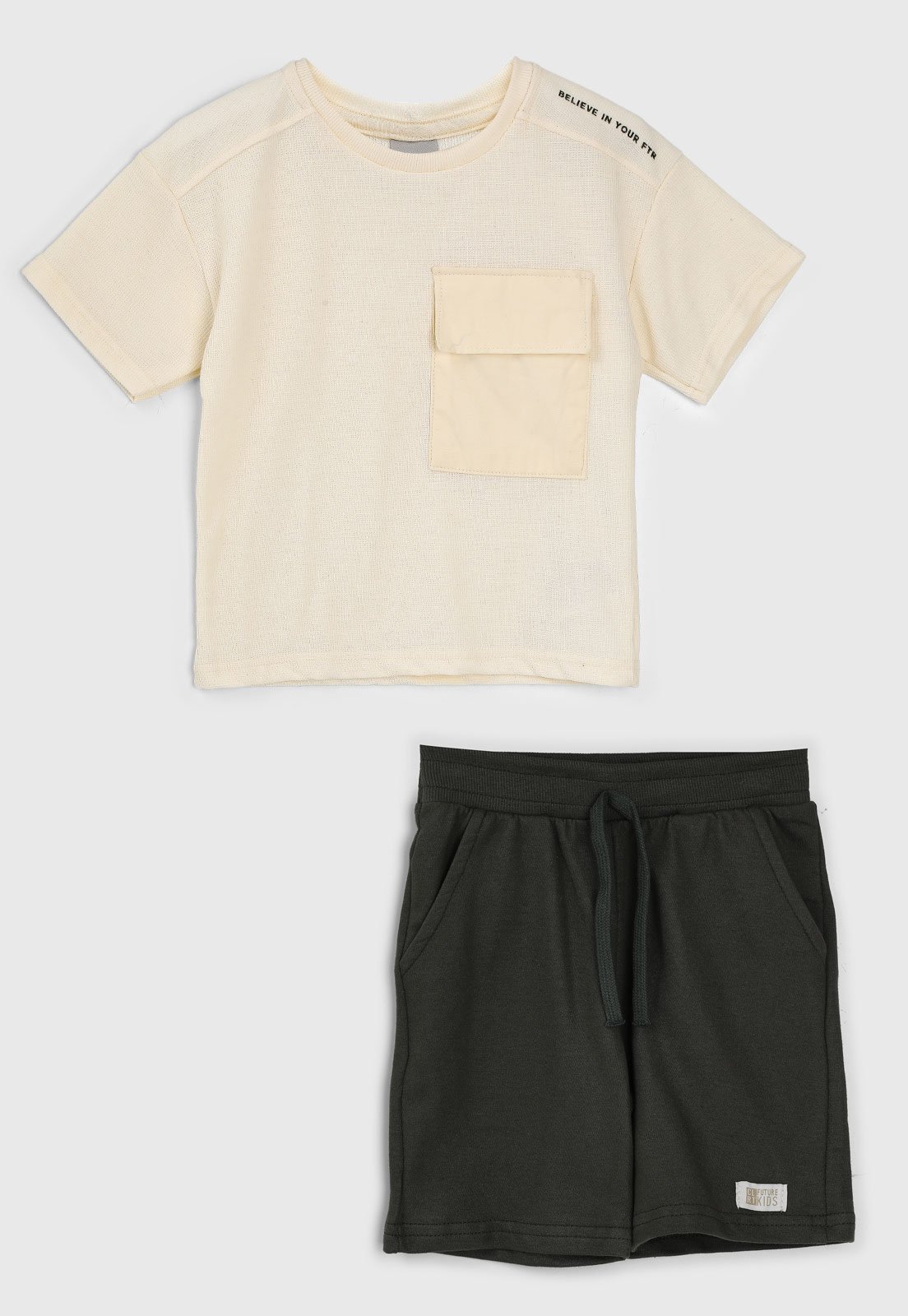 Infantil – Conjunto Curto Colorittá Camiseta Textura Canelada off-white e Bermuda Preta