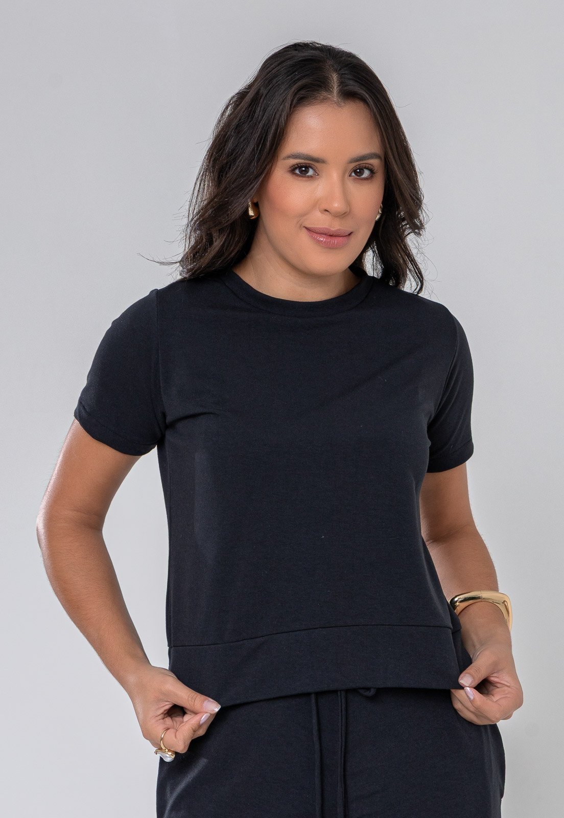 Camiseta Aura Gabi Moletinho Preto