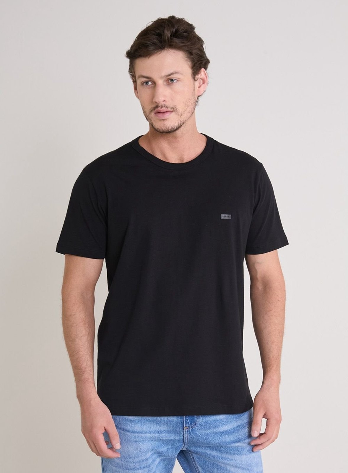 Camiseta Masculina New Slim Básica Forum Preto