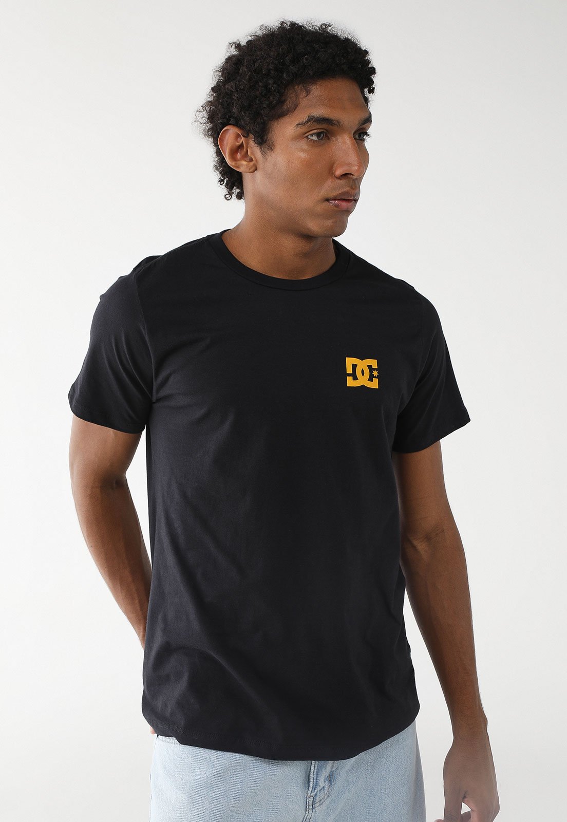 Camiseta DC Shoes Reta Backstripe Preta