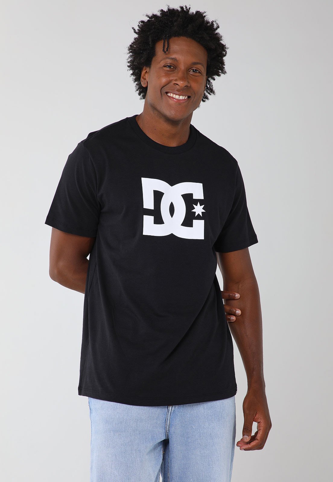 Camiseta Masculina DC Shoes Star Preta