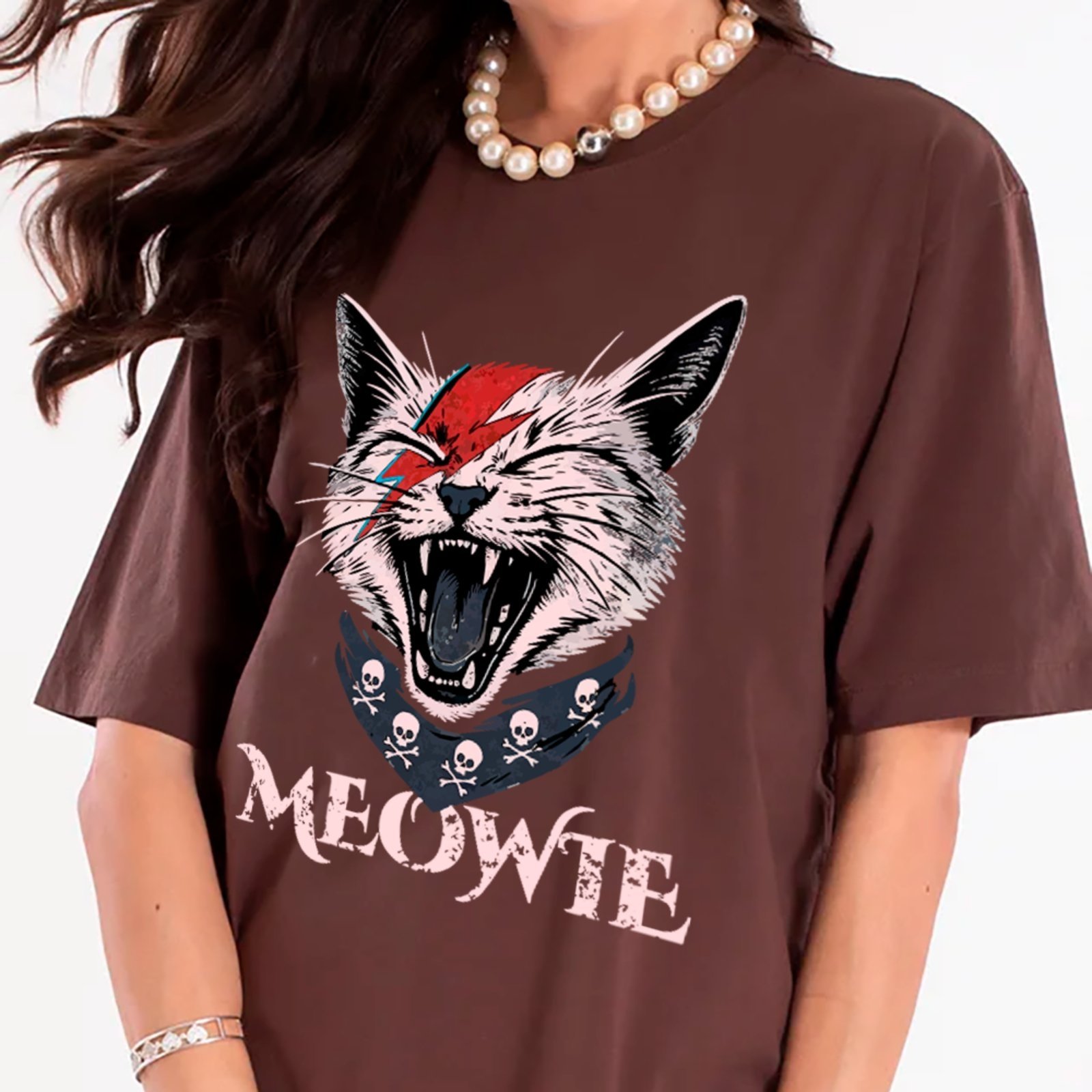 Vista 2 Camiseta Ousy Unissex Streetwear Meowie Gato Rock Pop Cultura Urbana Oversized marrom ousy marrom