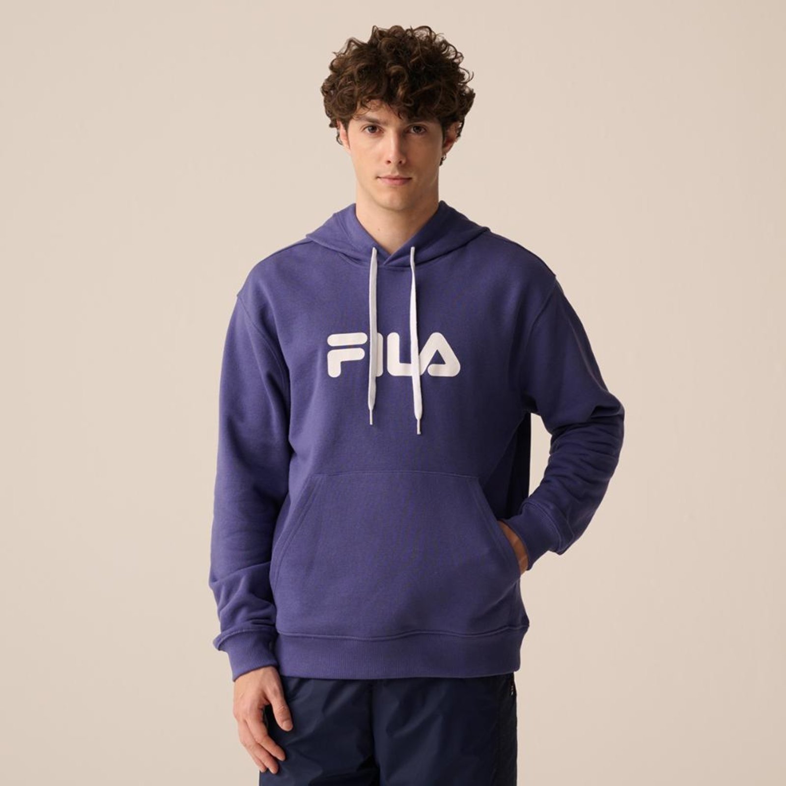 Vista 2 Casaco Com Capuz Fila Comfort Letter II Masculino incolor Fila incolor