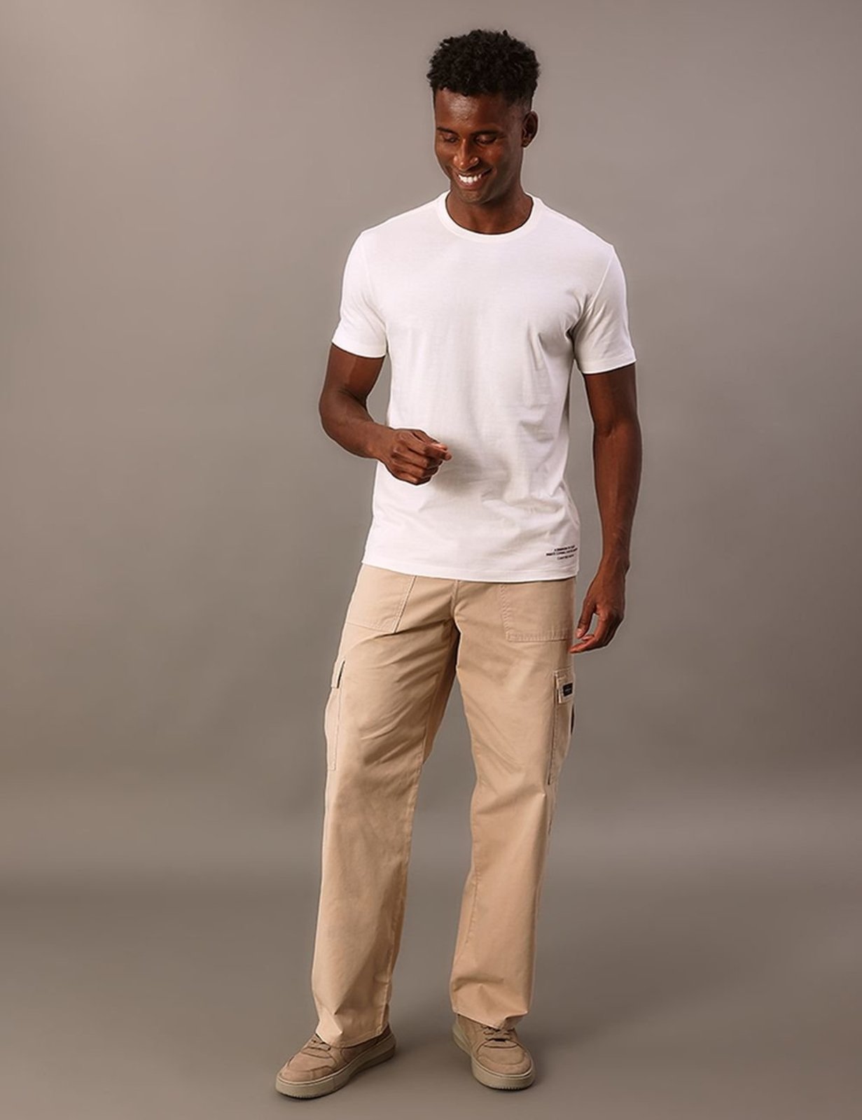 Camiseta Manga Curta Calvin Klein Jeans Masculino Innate Connection - Off White Calvin Klein Jeans