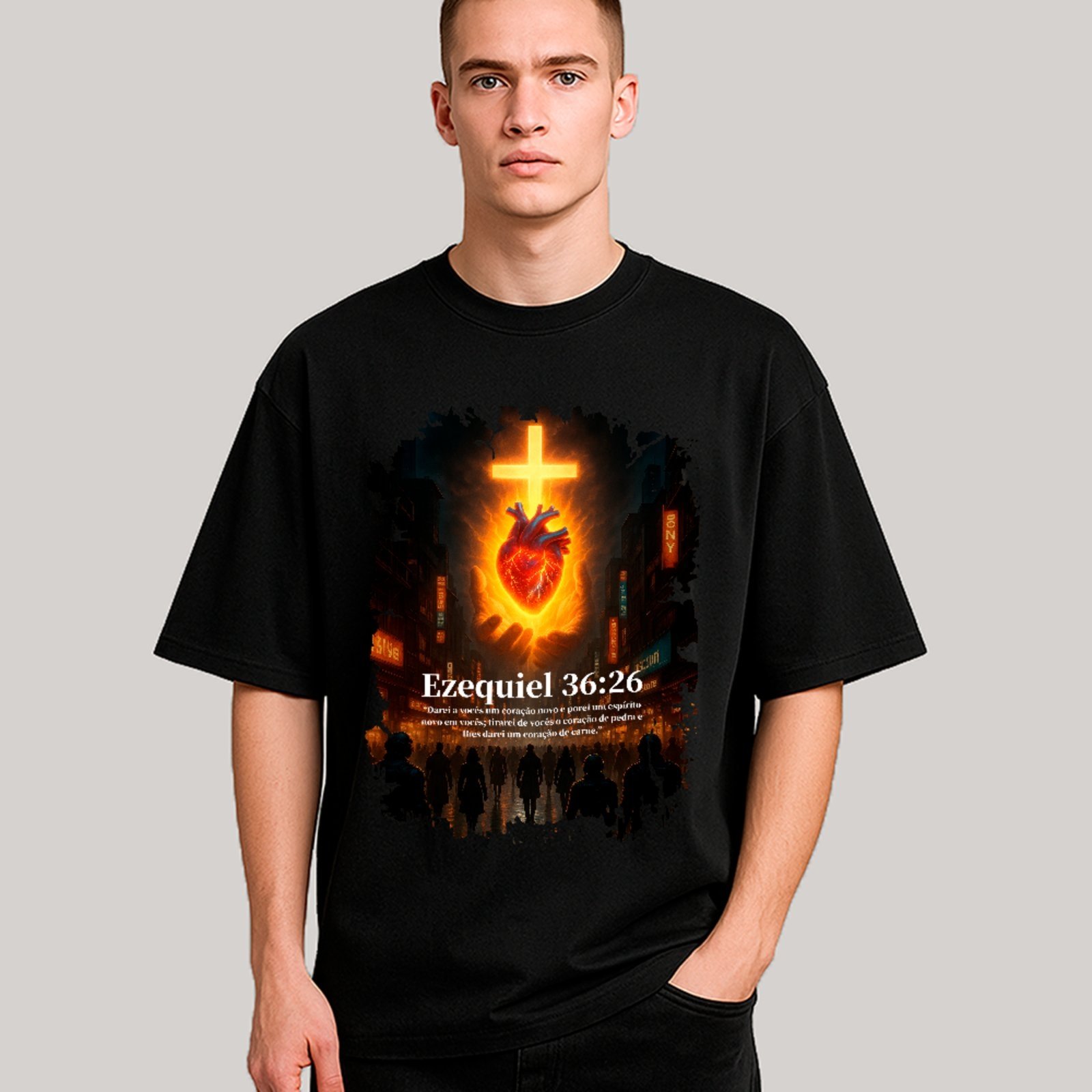 Camiseta Ousy Cristã Oversized Ezequiel Coração Flamejante Unissex Preto