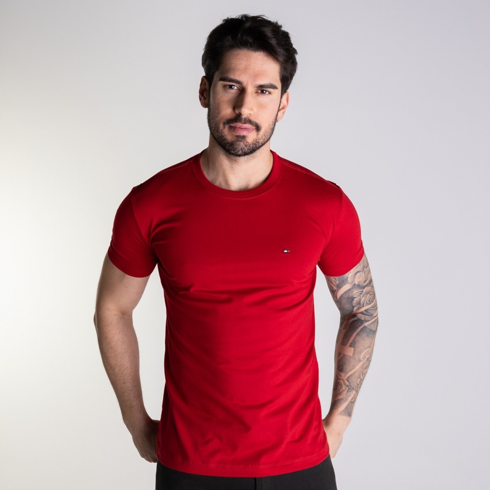 Vista 2 Camiseta Tommy Hilfiger Básica Vermelha vermelho Tommy Hilfiger vermelho