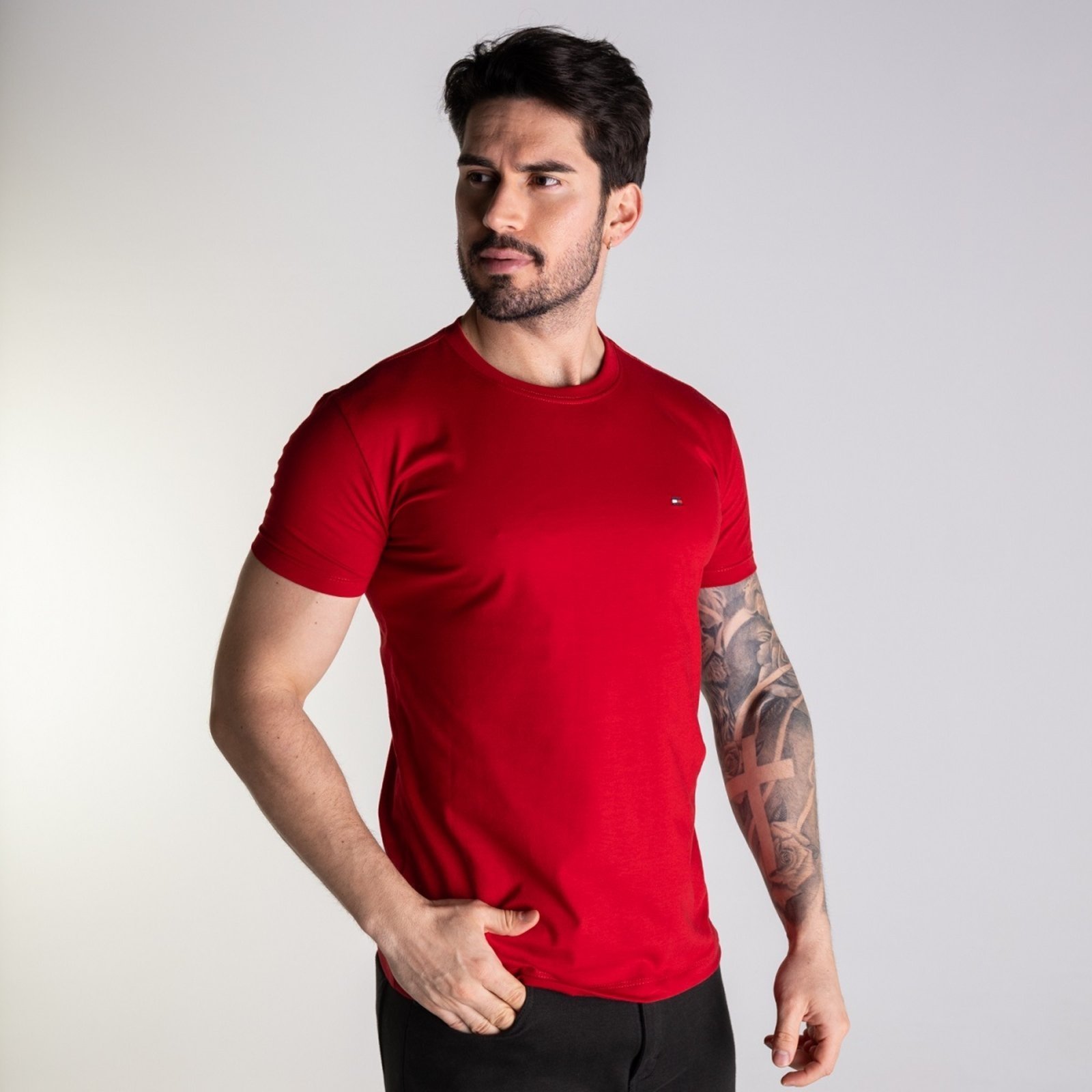 Vista 3 Camiseta Tommy Hilfiger Básica Vermelha vermelho Tommy Hilfiger vermelho