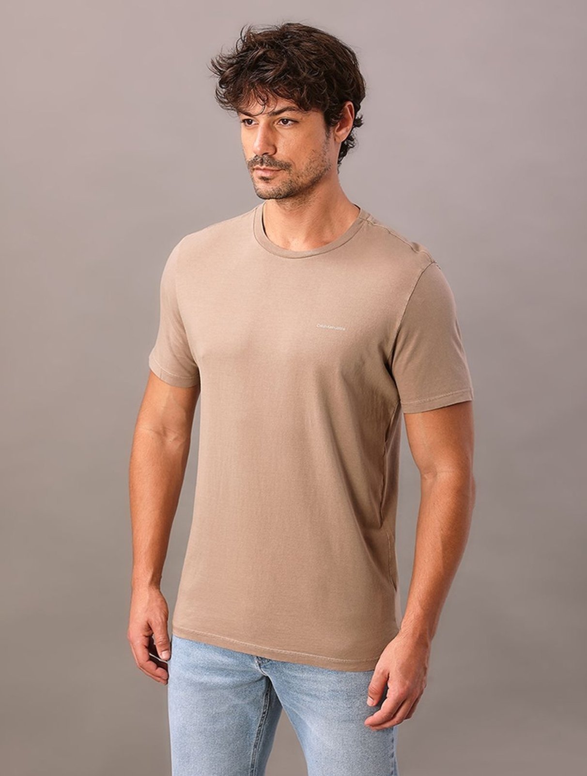 Camiseta Manga Curta Calvin Klein Jeans Masculino Flowers - Caqui Medio Calvin Klein Jeans