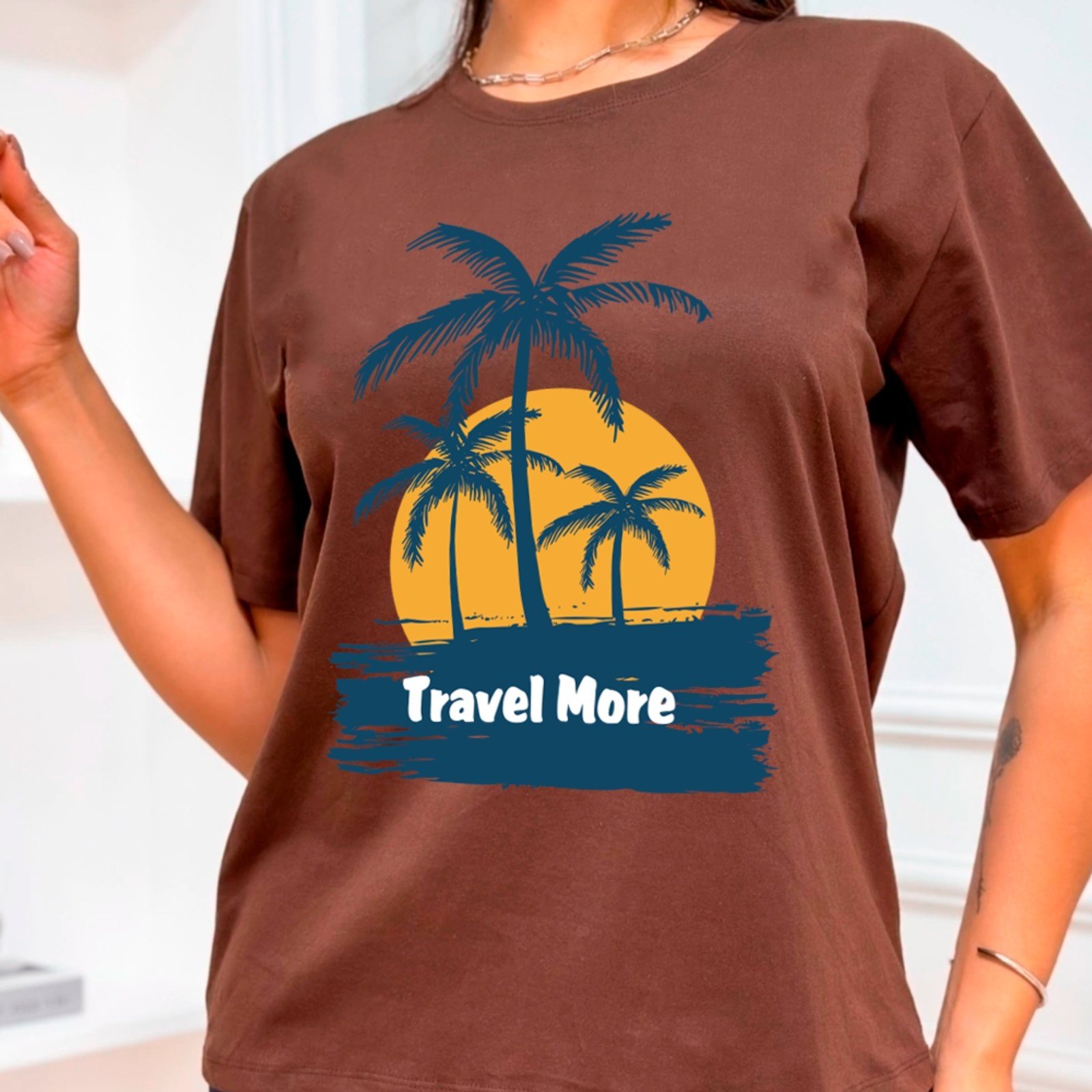 Camiseta Ousy Básica Travel More Praia Tropical Unissex Marrom