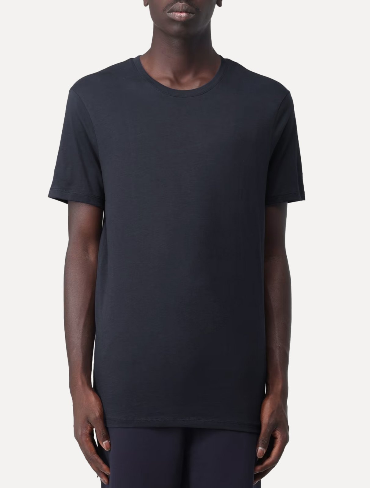Camiseta Armani Exchange Masculina Slim Fit em Cotton Pima Azul Marinho