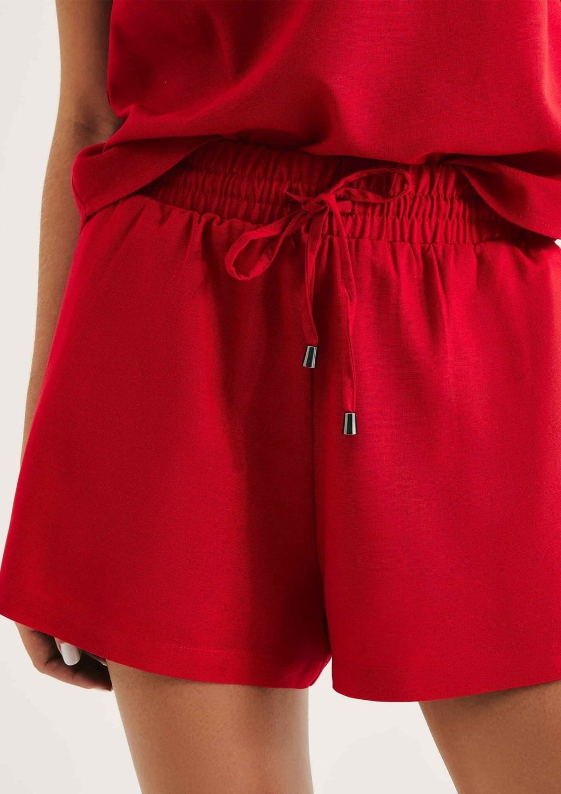 Vista 3 Shorts Feminino Evasê Cós Elástico Hering vermelho Hering vermelho