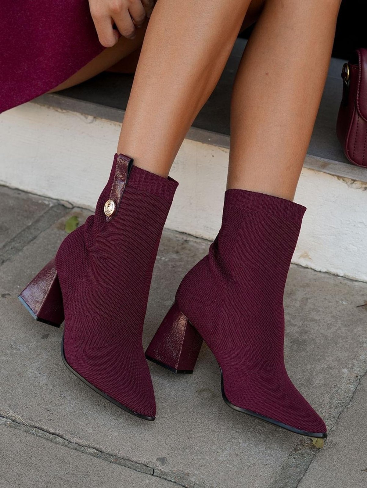 Bota Cano Curto cê Feminina VINHO