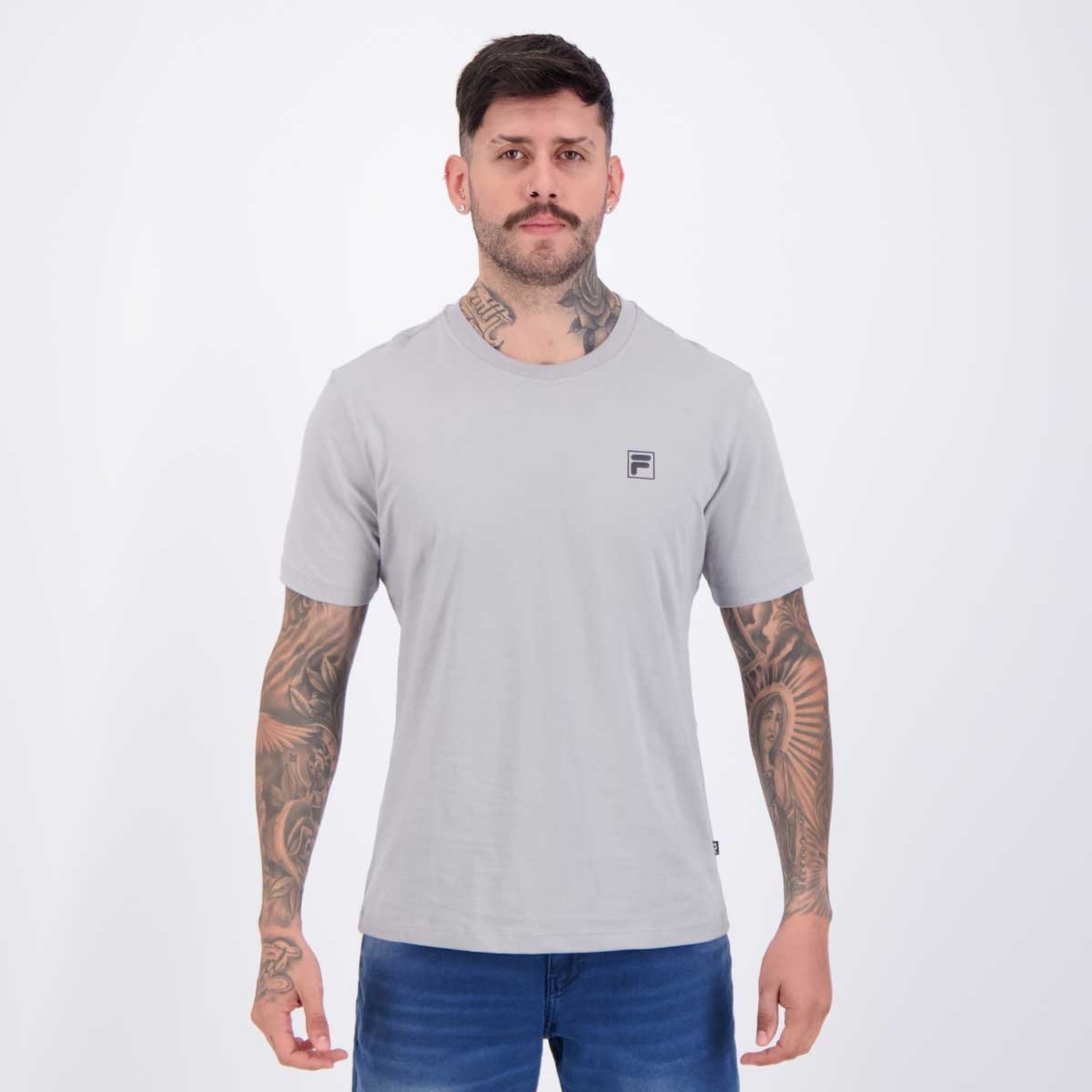 Camiseta Fila Comfort Classic Cinza