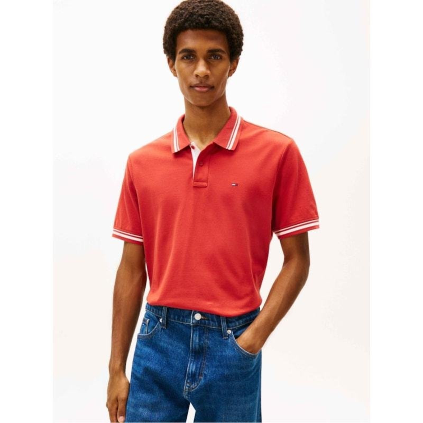 Camisa Polo Tommy Flag com Detalhes Bordados Vermelho