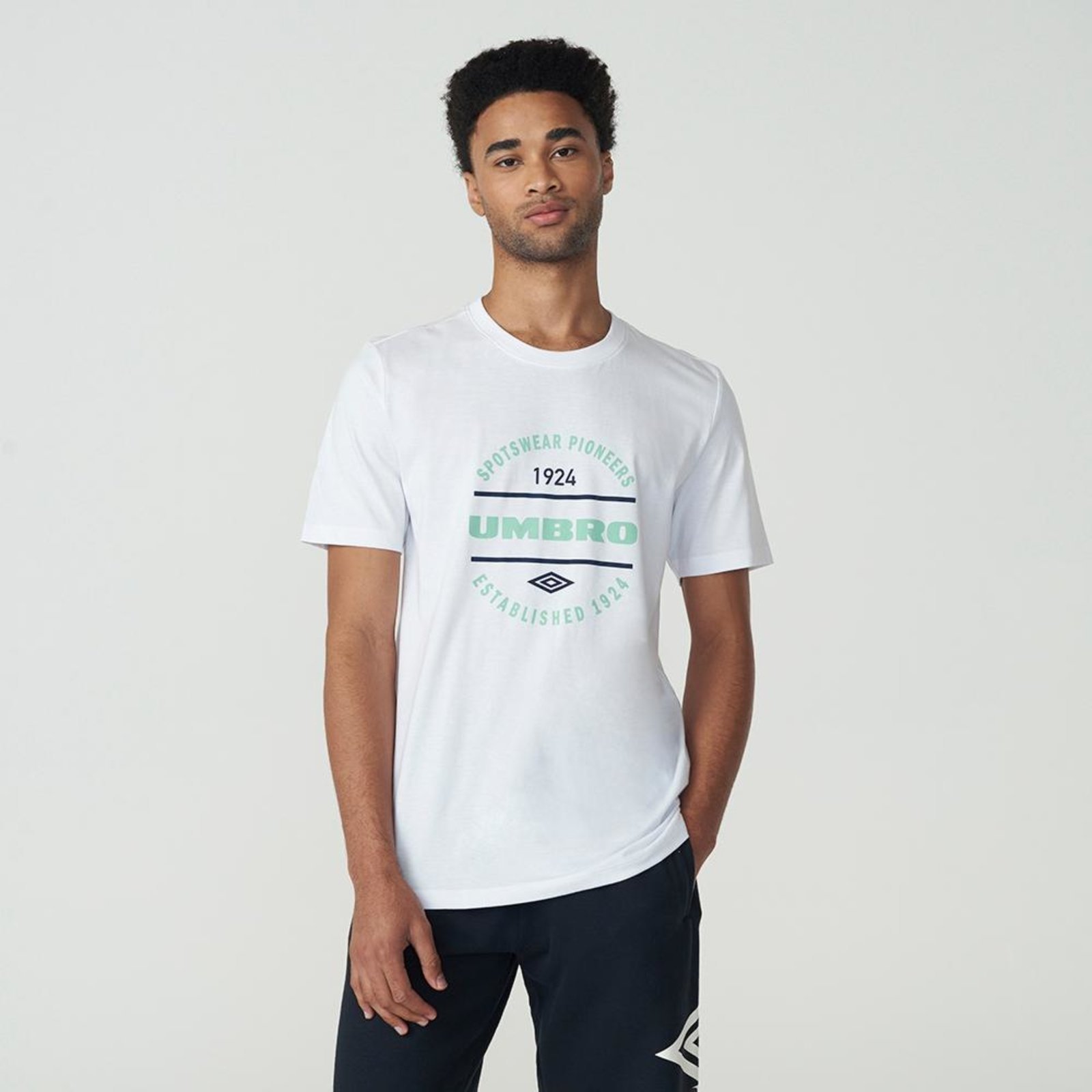 Camiseta Masculina Umbro Football Pioneers Incolor