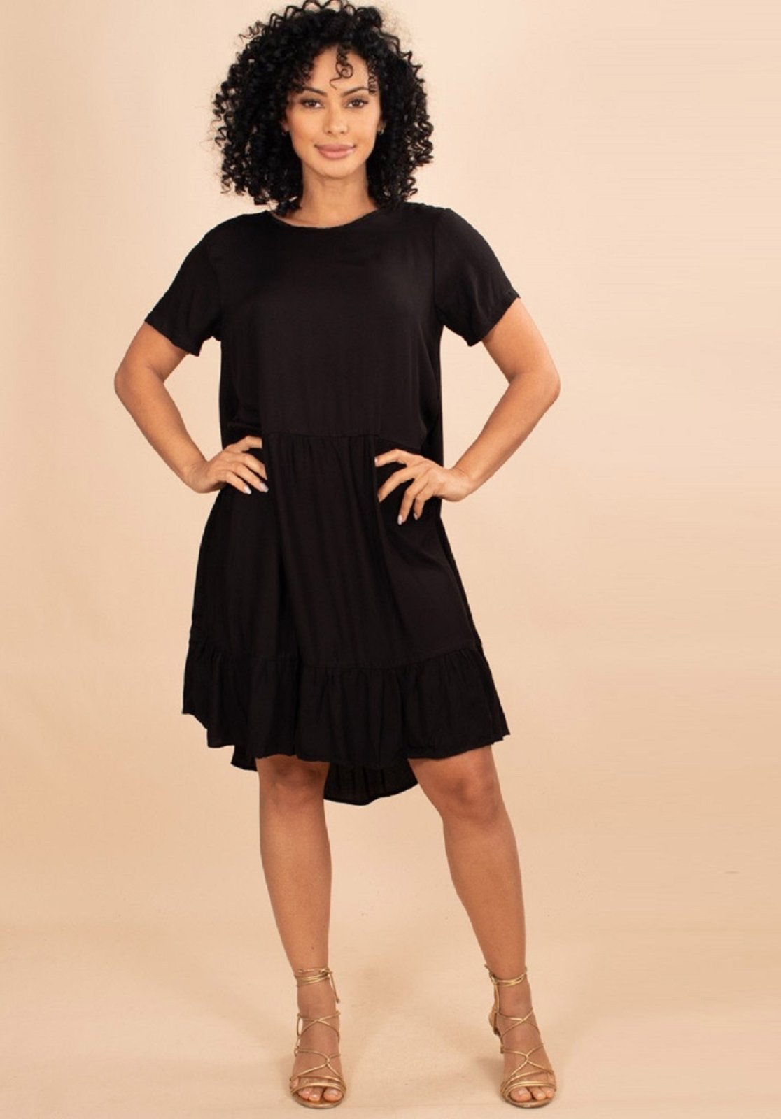 Vista 3 Vestido Curto Viscose Camadas Xororó Amazonia Vital preto