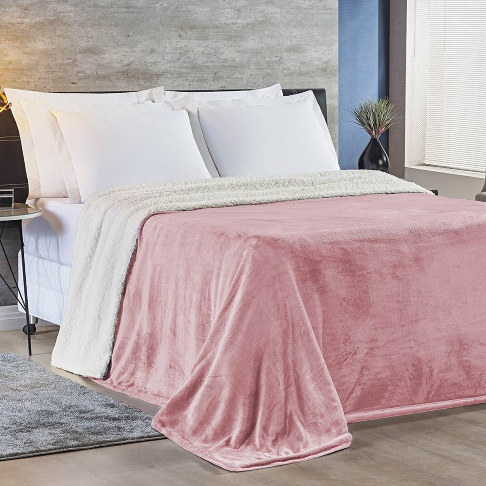 Cobertor Queen Casa Modelo Enxovais Dupla Face Sherpa/Mantinha Alaska Rosa