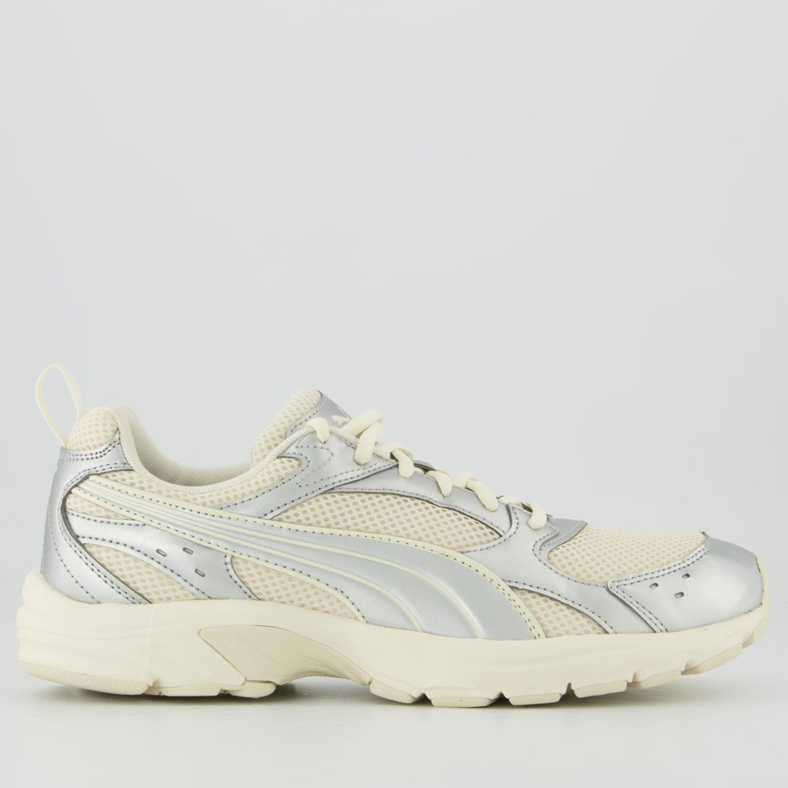 Tênis Puma Milenio Tech LT Branco e Prata