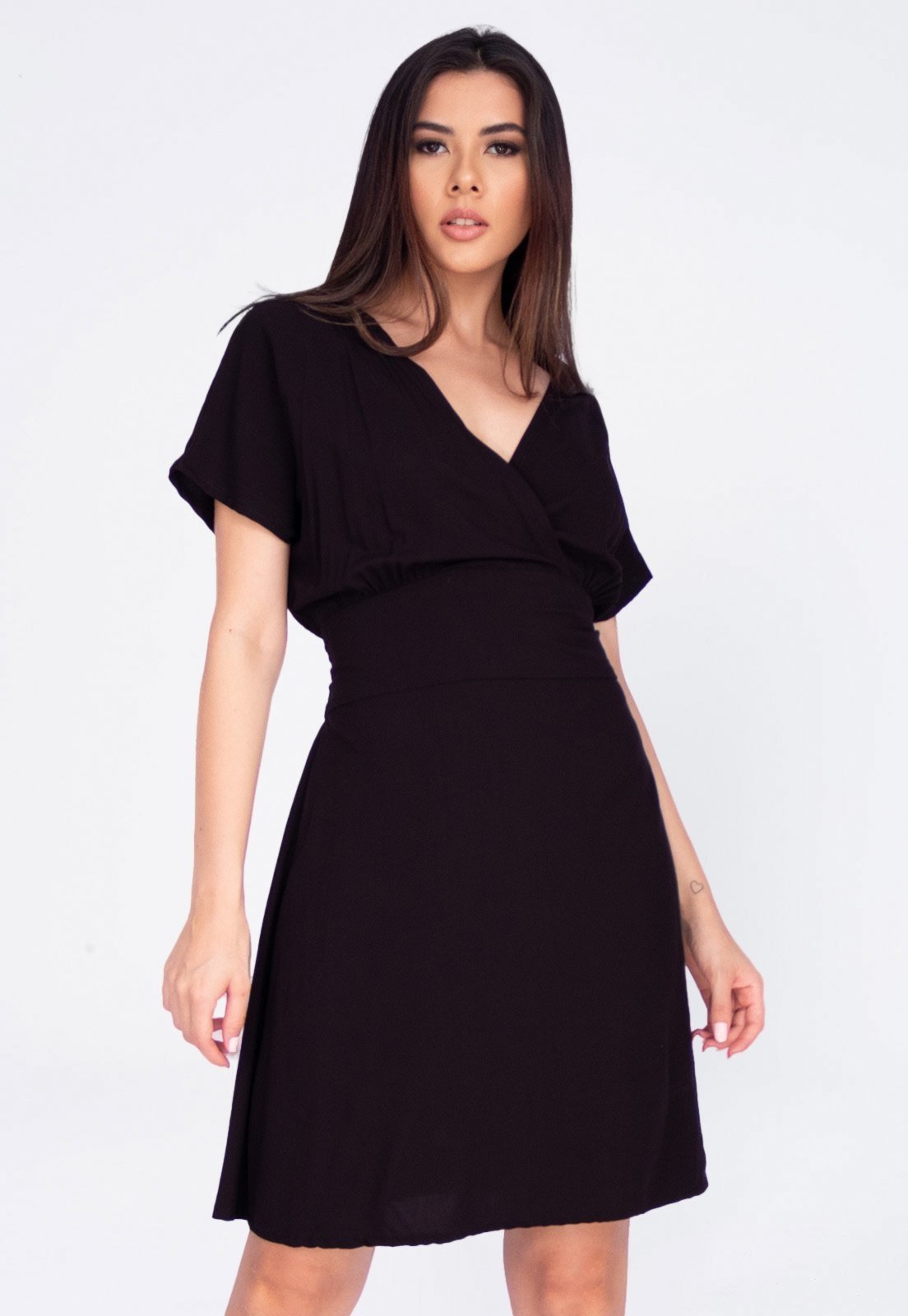 Vista 2 Vestido Curto Amazonia Vital Viscose Elastex nas Costas Amazonia Vital preto