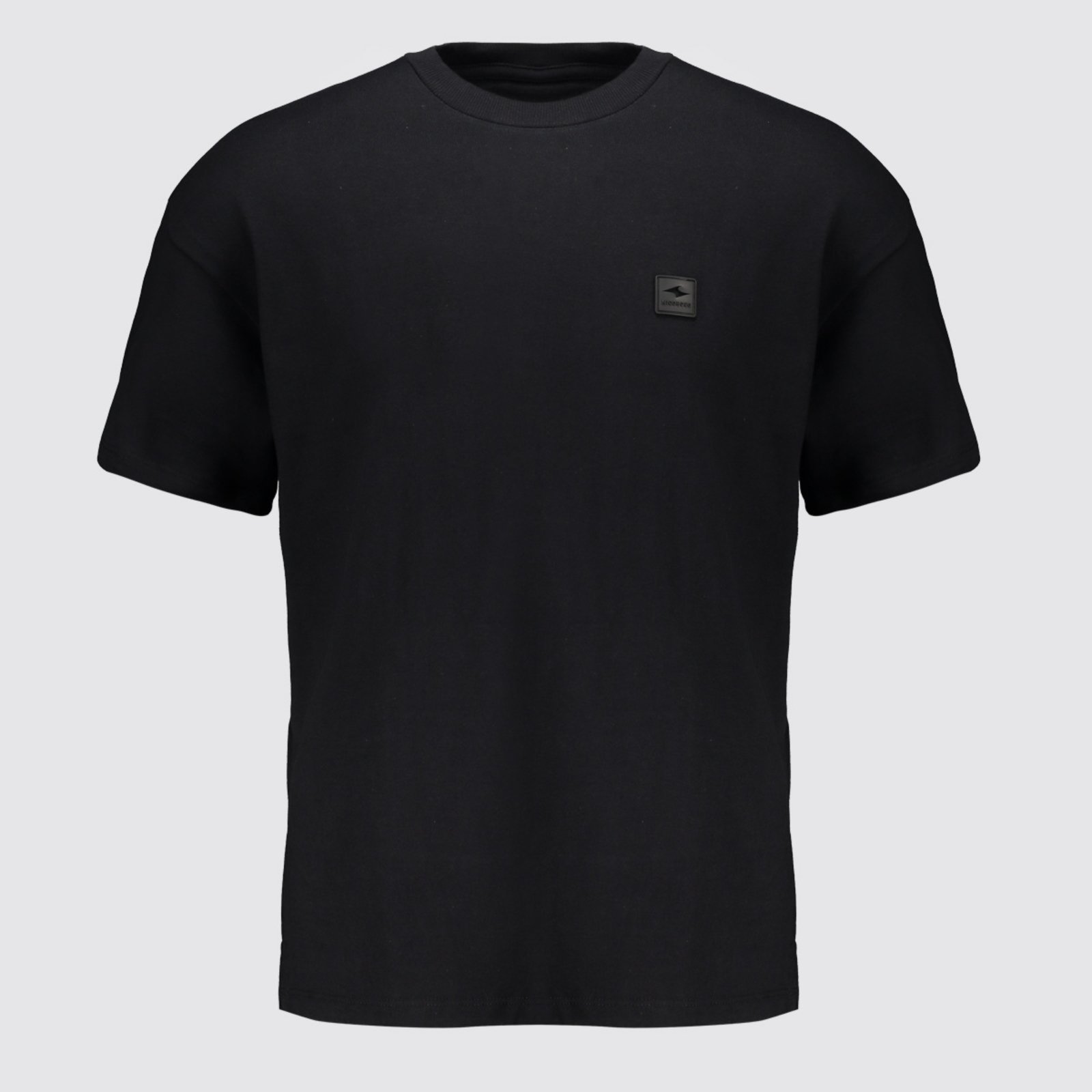Camiseta Nicoboco Oversized Charli Preta