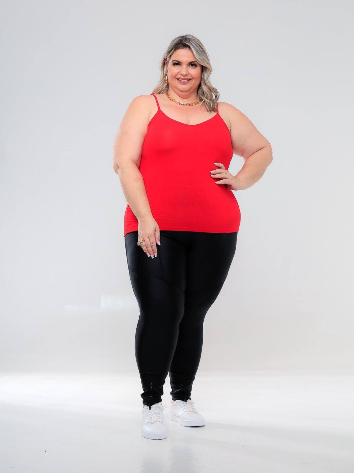 Regata Plus Size Feminina Basica Alcinha Fina Leve Estilo Casual GARAIS MODA Verão Vermelho Regata Plus Size Feminina Basica Alcinha Fina Leve Estilo Casual GARAIS MODA Verão Vermelho