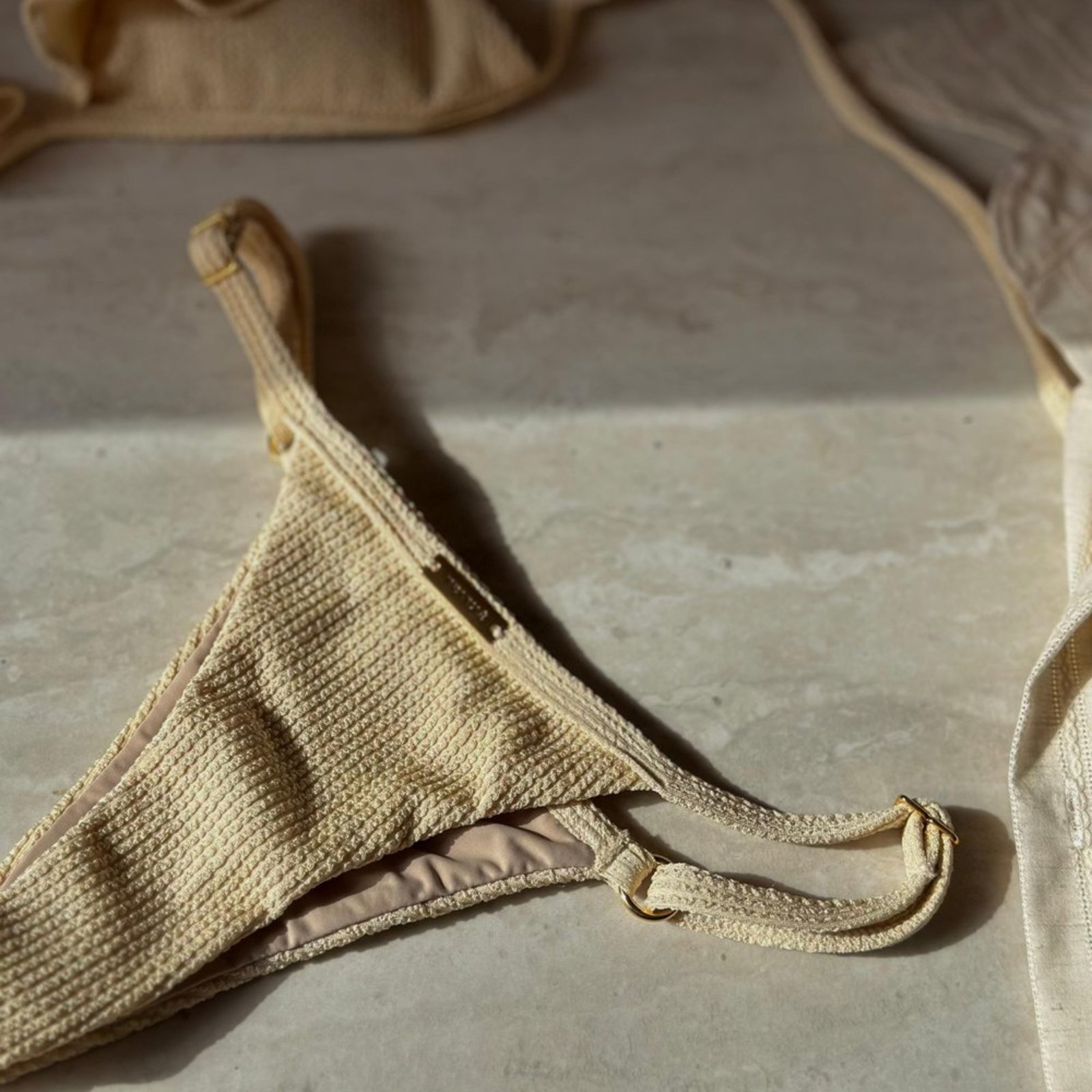 Calcinha Biquíni Iris Avulsa Fio Regulável Textura Baunilha Off White Trituê
