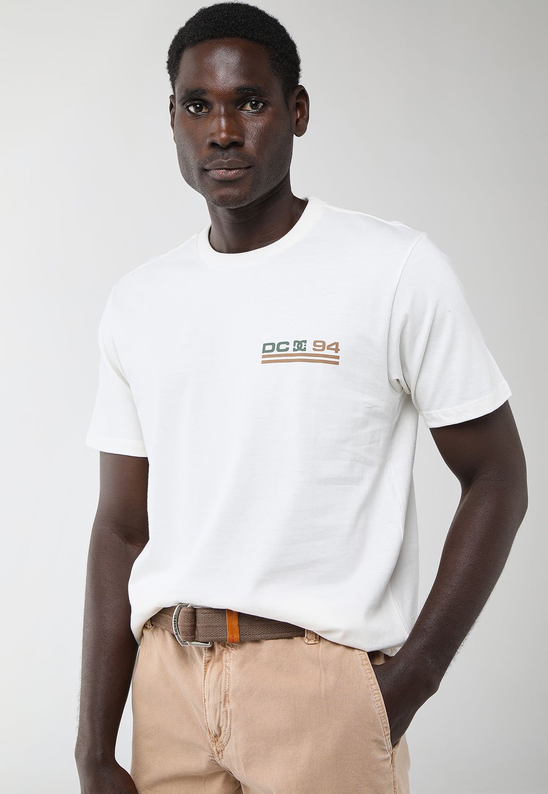 Vista 2 Camiseta Masculina DC Shoes True North Branca branco DC Shoes branco