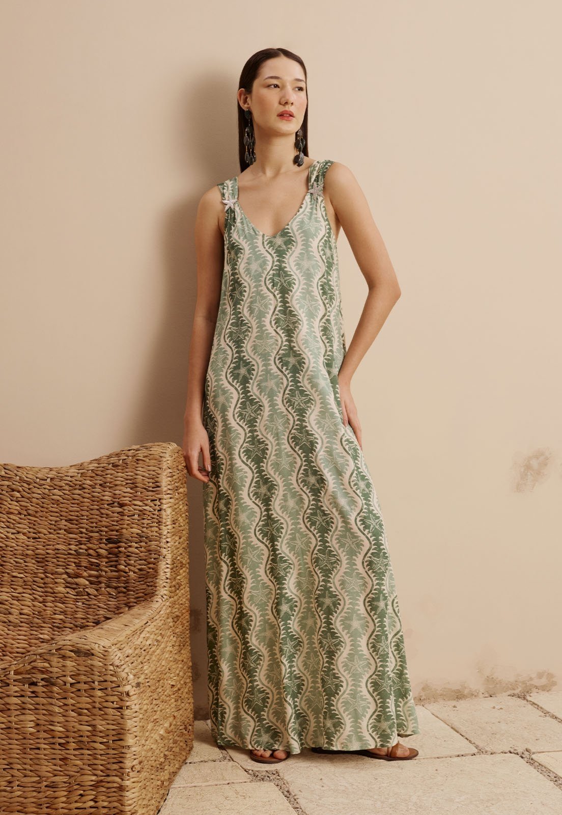 Vestido Longo Detalhe Estrela do Mar Estampado Rio Verde