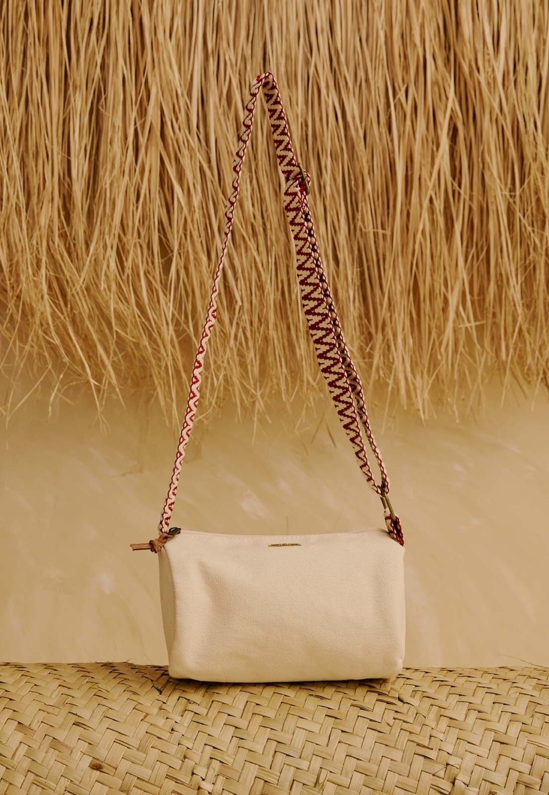 Vista 2 Bolsa Cilindro com Alça Cordão CaCay off-white CaCay off-white