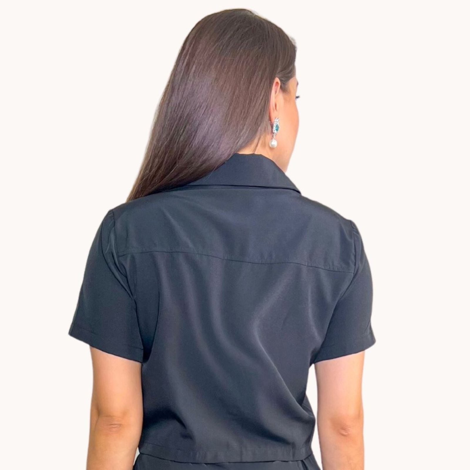 Vista 3 CAMISA FEMININA COM PREGAS NO CÓS Art Livre preto Art Livre preto