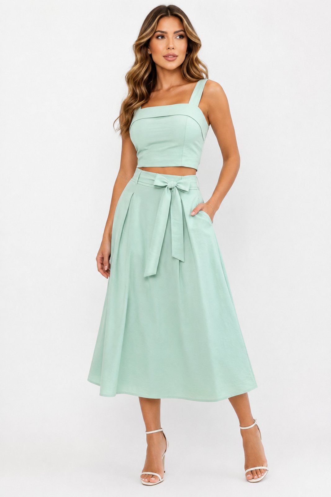 Conjunto D Bell Outlet Fashion Cropped e Saia Midi Verde