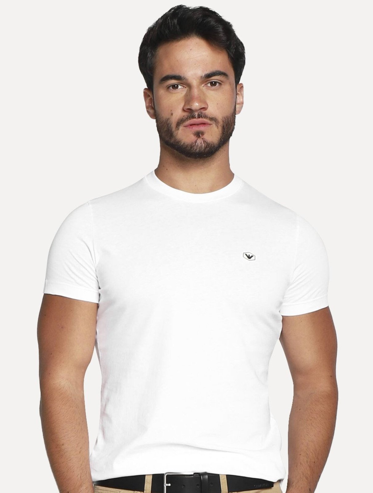 Camiseta Emporio Armani Masculina Essential Minimalist Micro Patch Branca