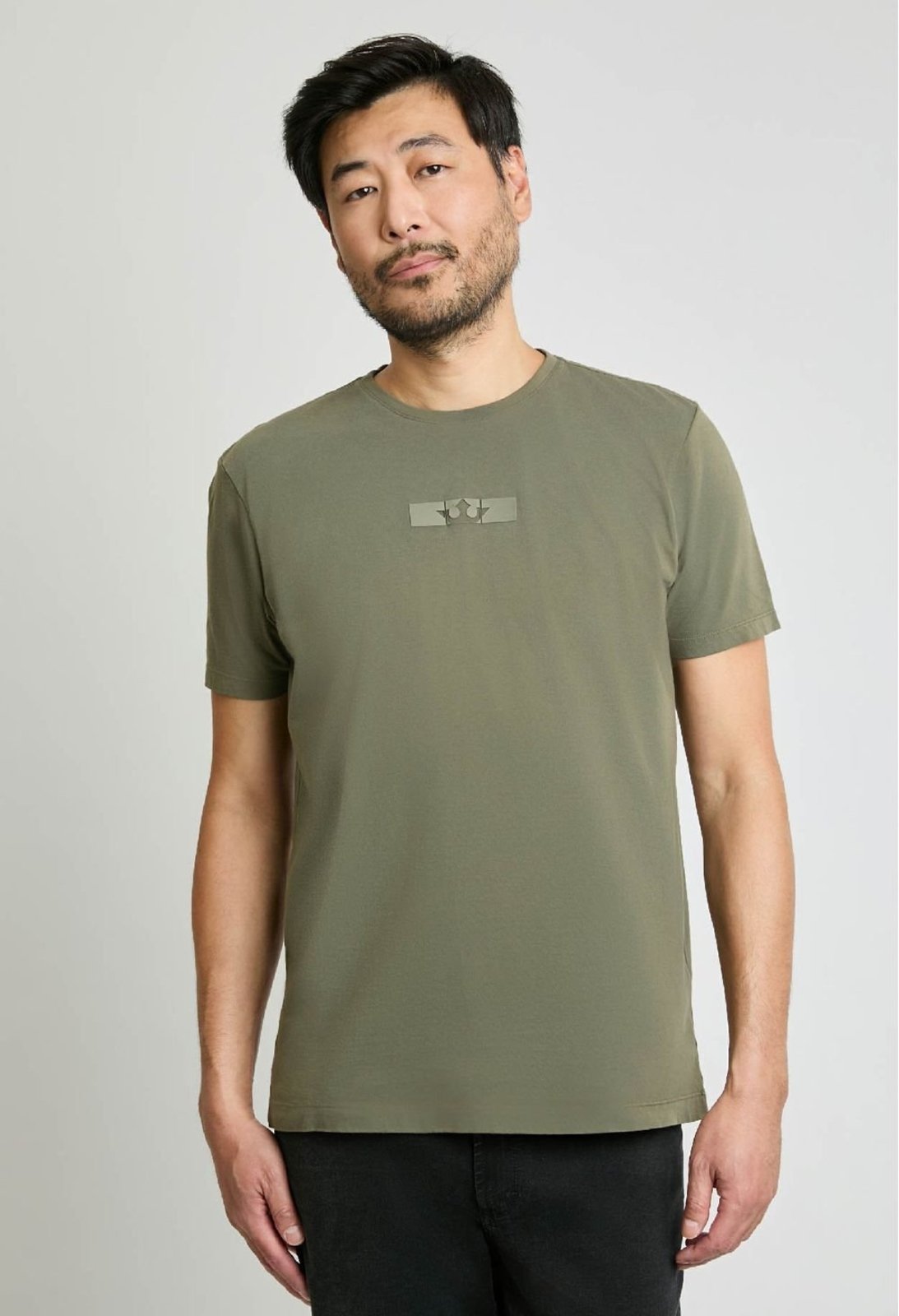 Camiseta Docthos Slim Manga Curta Estampa Coroa em Retângulos Camiseta Manga Curta Docthos Slim Estampa Coroa Em Retangulos 145 Organic M