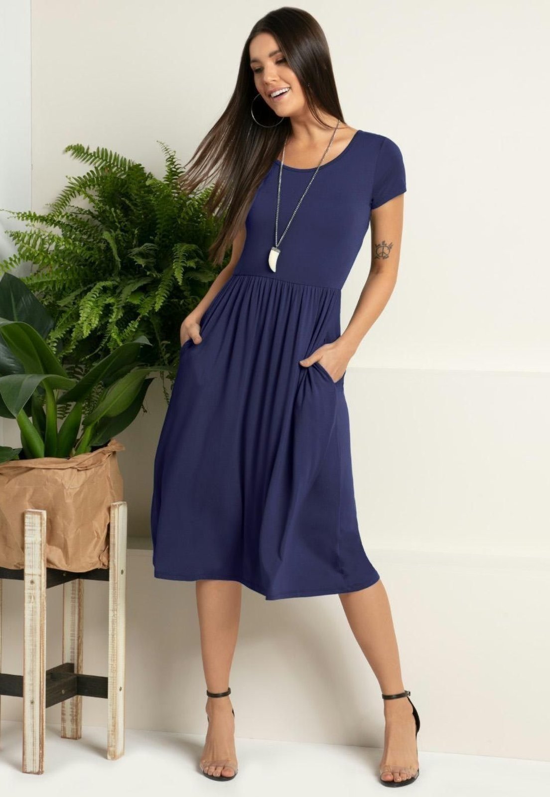 Vestido Midi Com Bolsos Azul Quintess