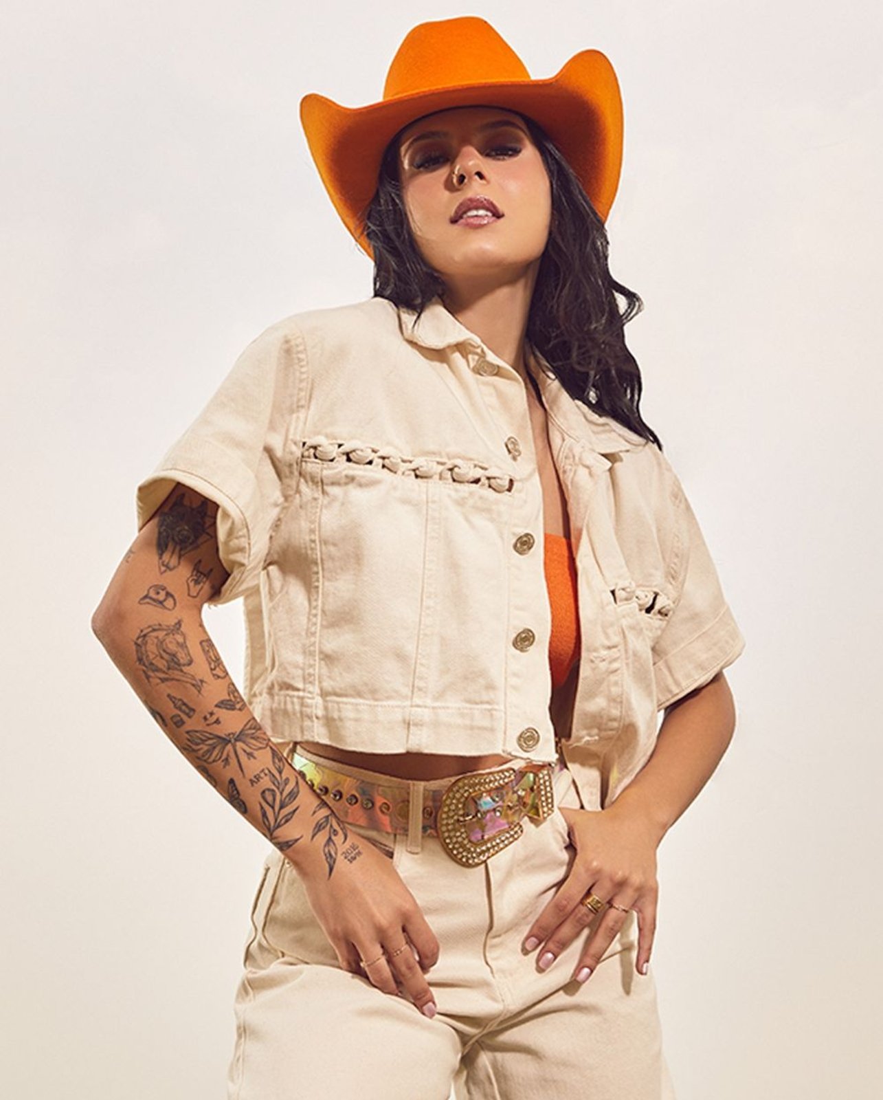 Camisa Sarja Over Cropped Feminina Entrelaçada Ana Castela 24303 Off White Consciência