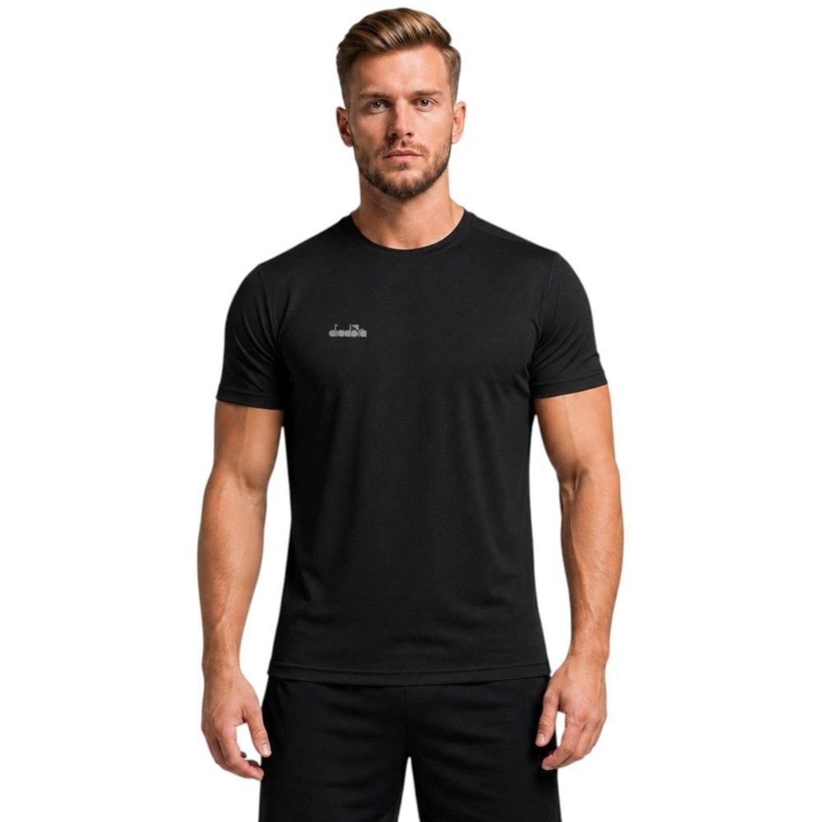 Camiseta Diadora Small Logo Linear Masculina - Preto - Diadora