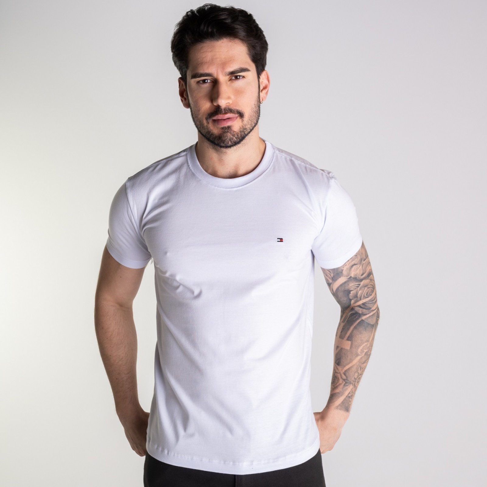 Camiseta Tommy Hilfiger Básica Branca