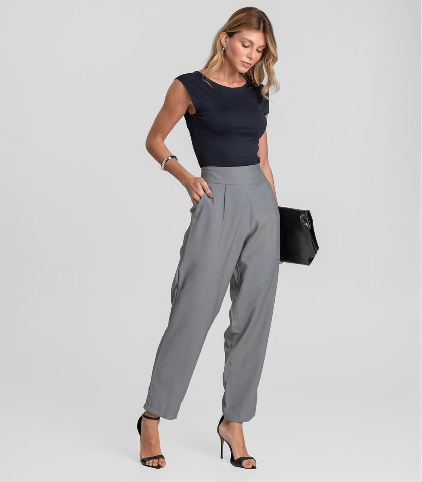 Calça Pantalona Feminina Em Alfaiataria Dianna Cinza