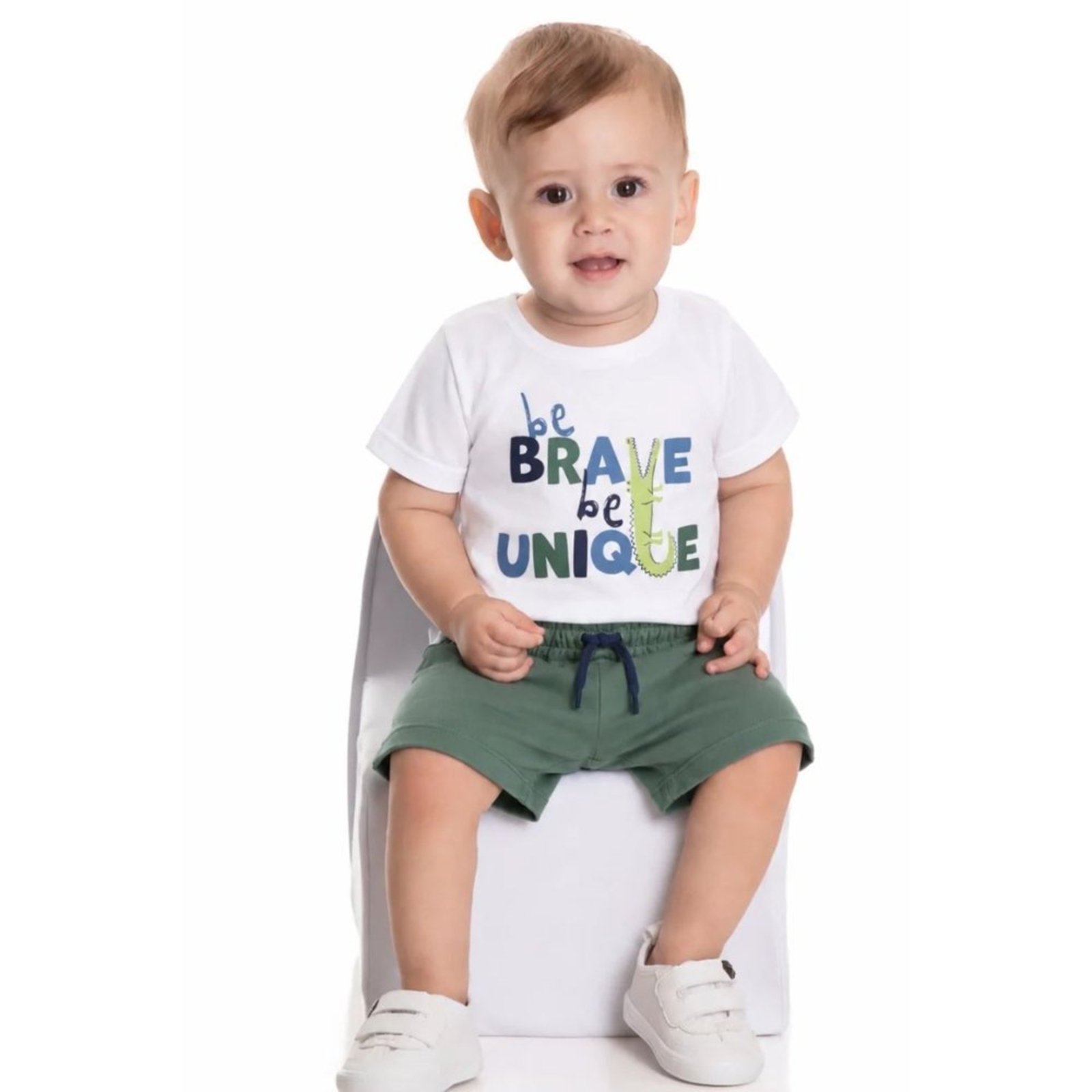 Infantil - Conjunto Menino Camiseta Meia Malha Penteada Bermuda Moletinho — foto 2